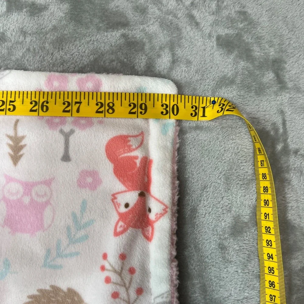 Hudson‎ Baby Blanket Fox Hedgehog Raccoon Woodland Animals HB Sherpa Pink